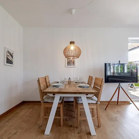 Admirals Nest Daire